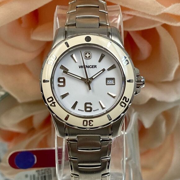 Wenger Swiss Made All Stainless Steel Diver Style Watch Rotating Bezel - Picture 4 of 16